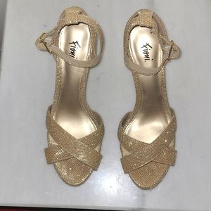 Sparkling Gold Fiani High Heels women's size 7.5